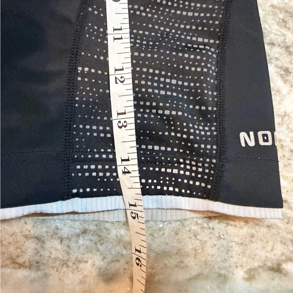 NOOYME Padded Cycling Shorts Men’s Medium Black Bike Shorts Mesh Panels